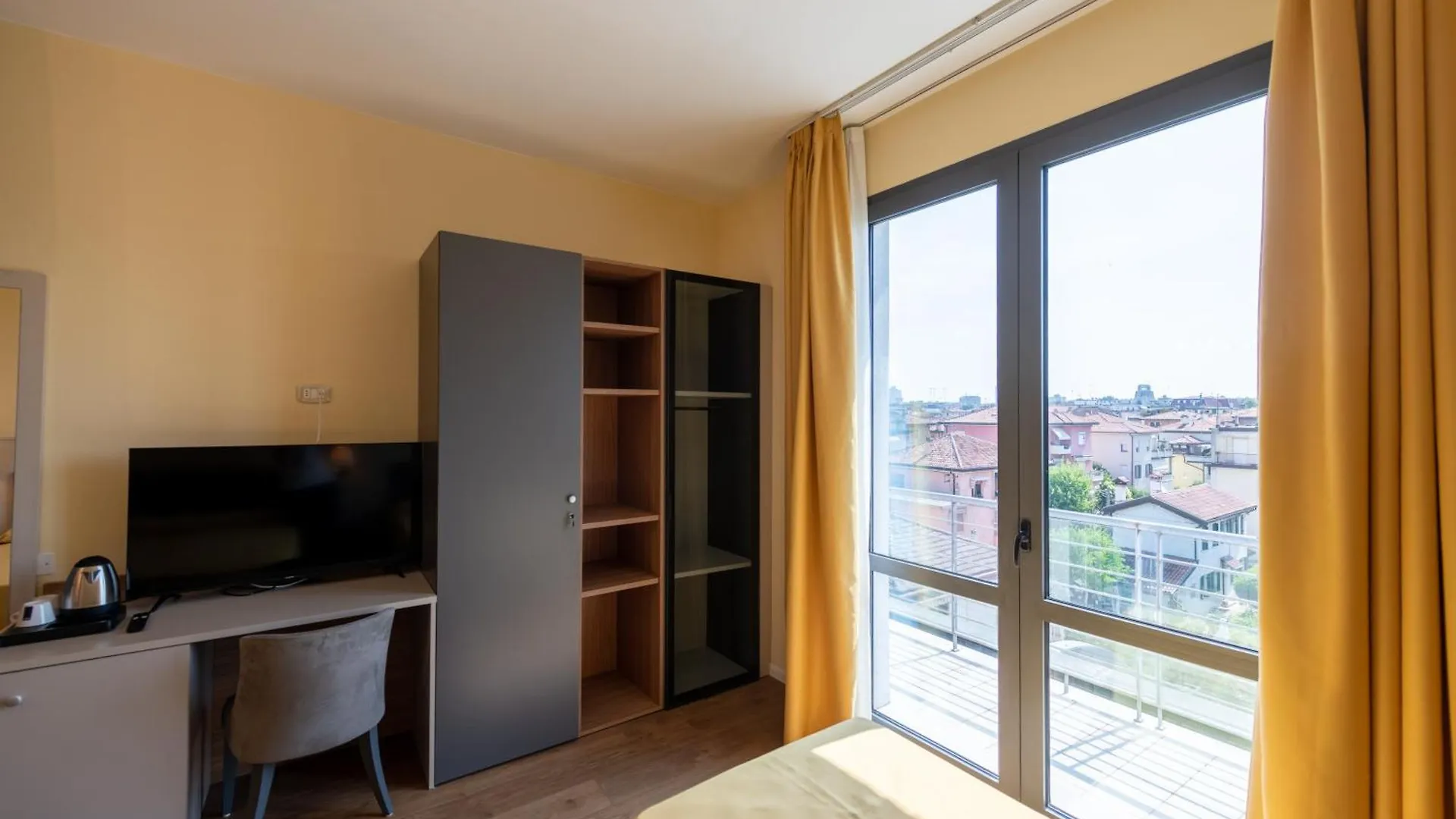 Hotel Ambasciata Venice - Atika & Atif Mestre
