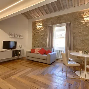 https://mattonaia-apartment.it-tuscanyhotel.com